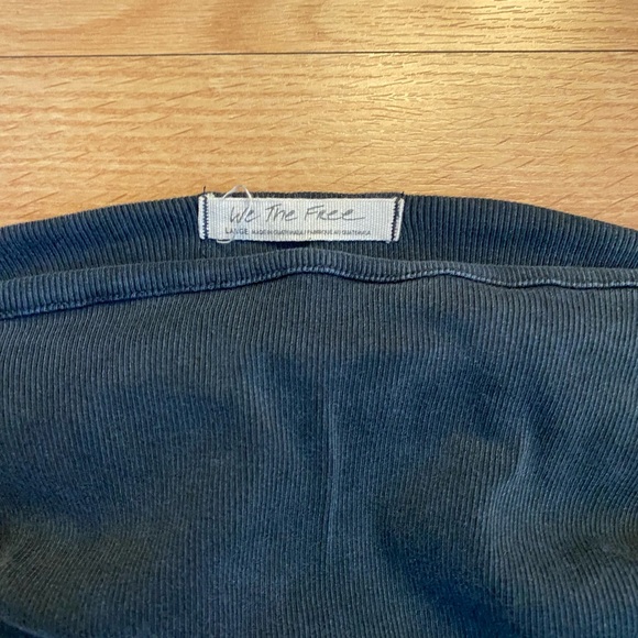 We The Free Gigi Long-Sleeve Tee size large - Picture 4 of 4